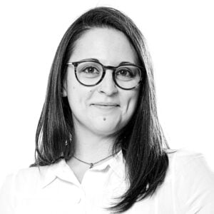 Simona Fontanella headshot in black and white